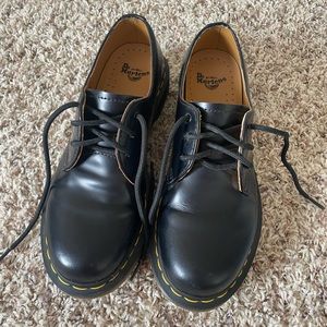 DR MARTENS 1461 WOMEN'S SMOOTH LEATHER OXFORD SHOES